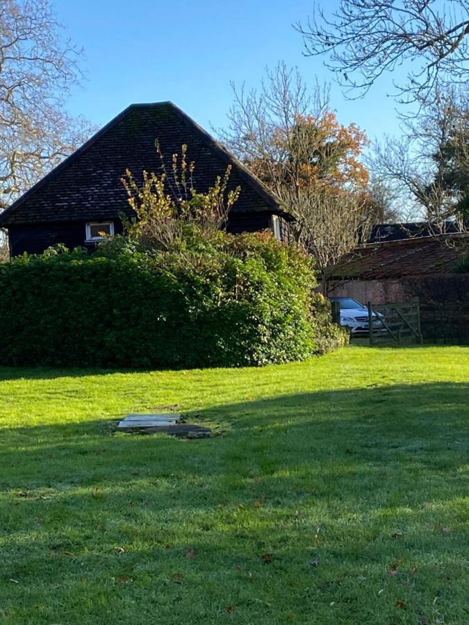 그레이트할링베리 Retreats At Stansted Manor 빌라 외부 사진